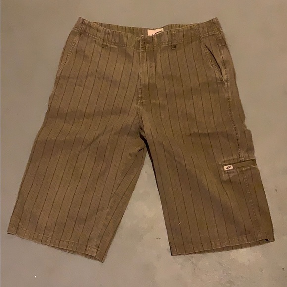 Vans Shorts - Picture 1 of 3